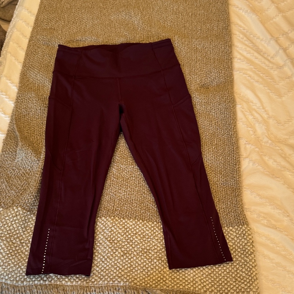 Lululemon Athletica Burgundy Cropped Pants
